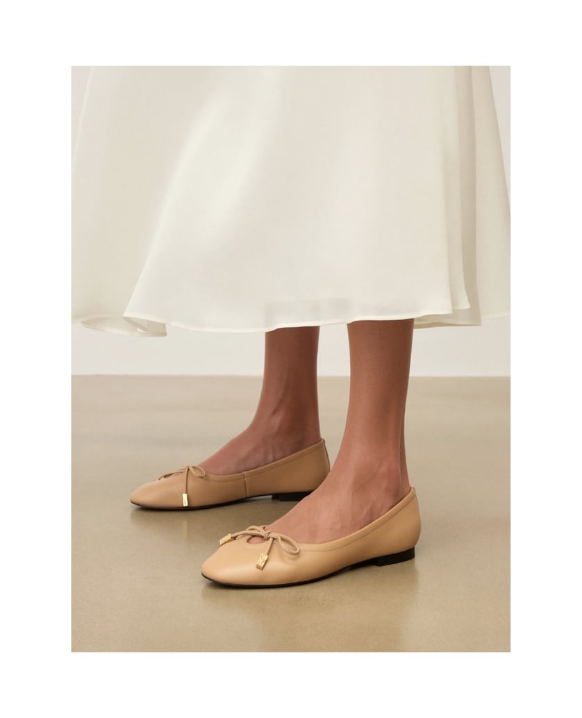 Kazar-Beige-leather-pumps-with-decorative-cutout-and-binding-béžová