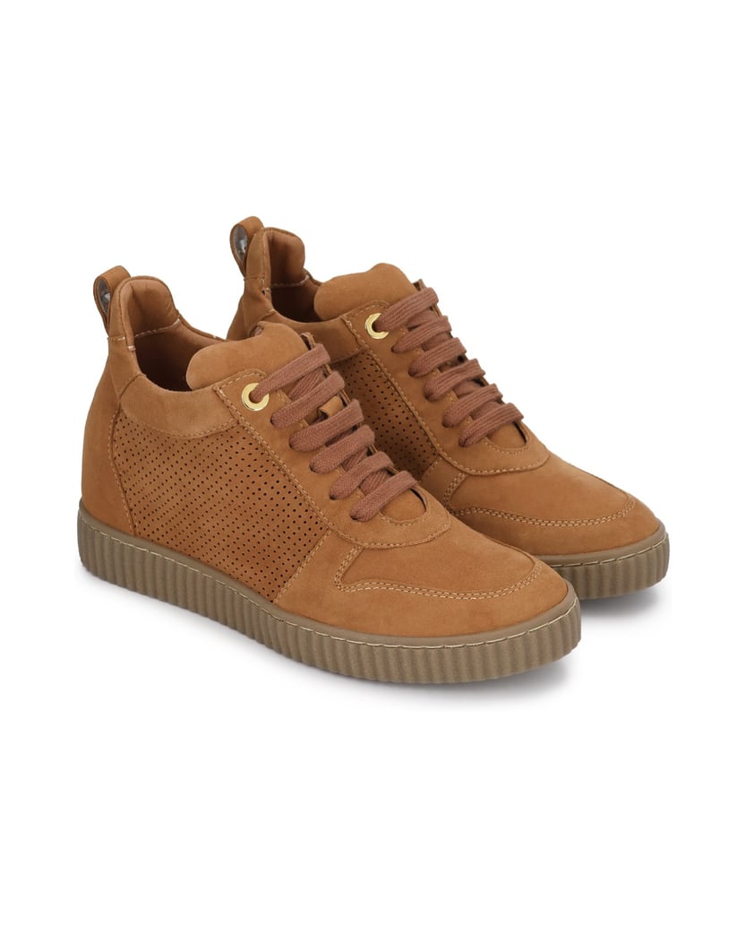 Kazar-Suede-sneakers-with-hidden-wedges-velbloudí
