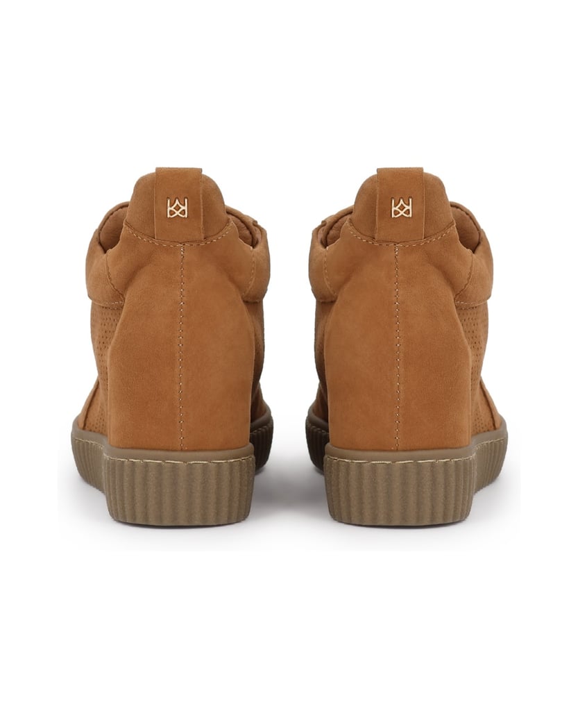 Kazar-Suede-sneakers-with-hidden-wedges-velbloudí