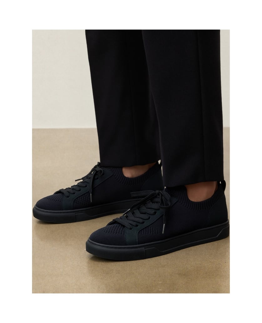 Kazar-Navy-blue-fabric-and-nubuck-sneakers-with-a-sock-drawstring-tmavě-modrá