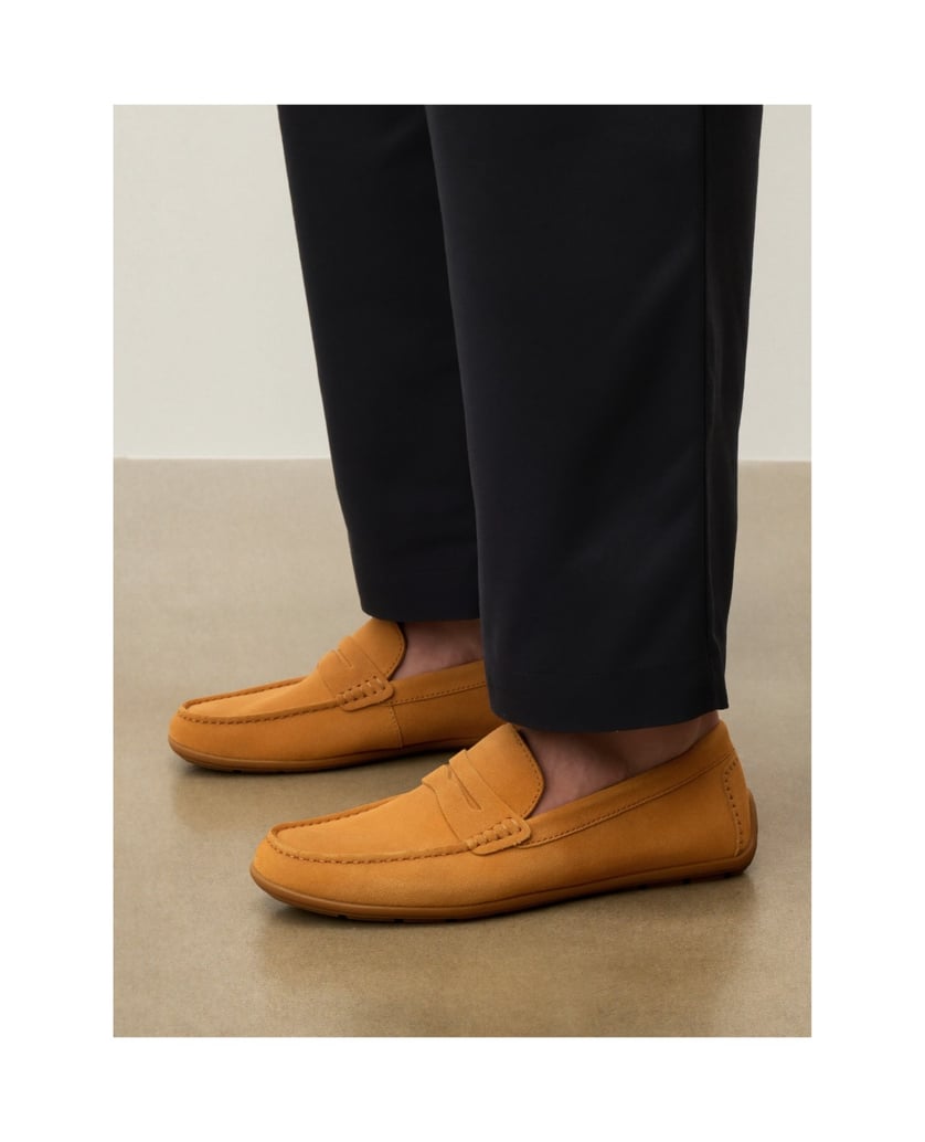 Kazar-Suede-moccasins-in-a-distinctive-color-žltá