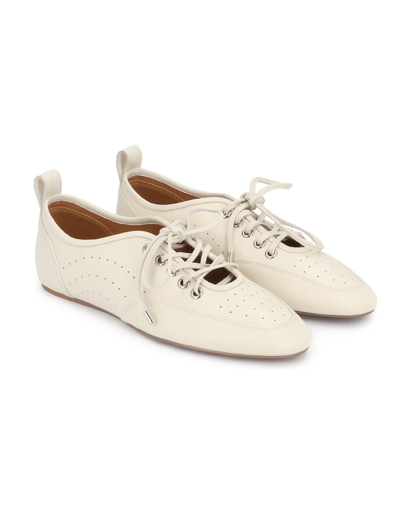 Kazar-EDITIONS-flat-shoes-with-exposed-lacing-and-perforations-bílá