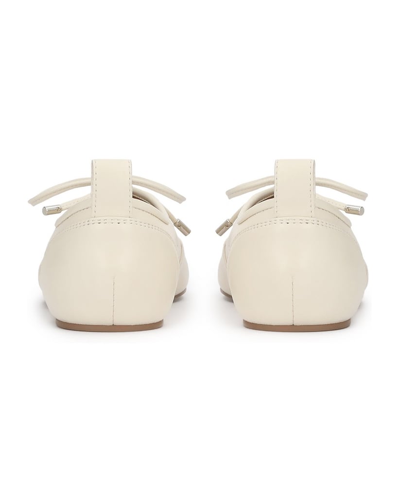 Kazar-EDITIONS-flat-shoes-with-exposed-lacing-and-perforations-bílá