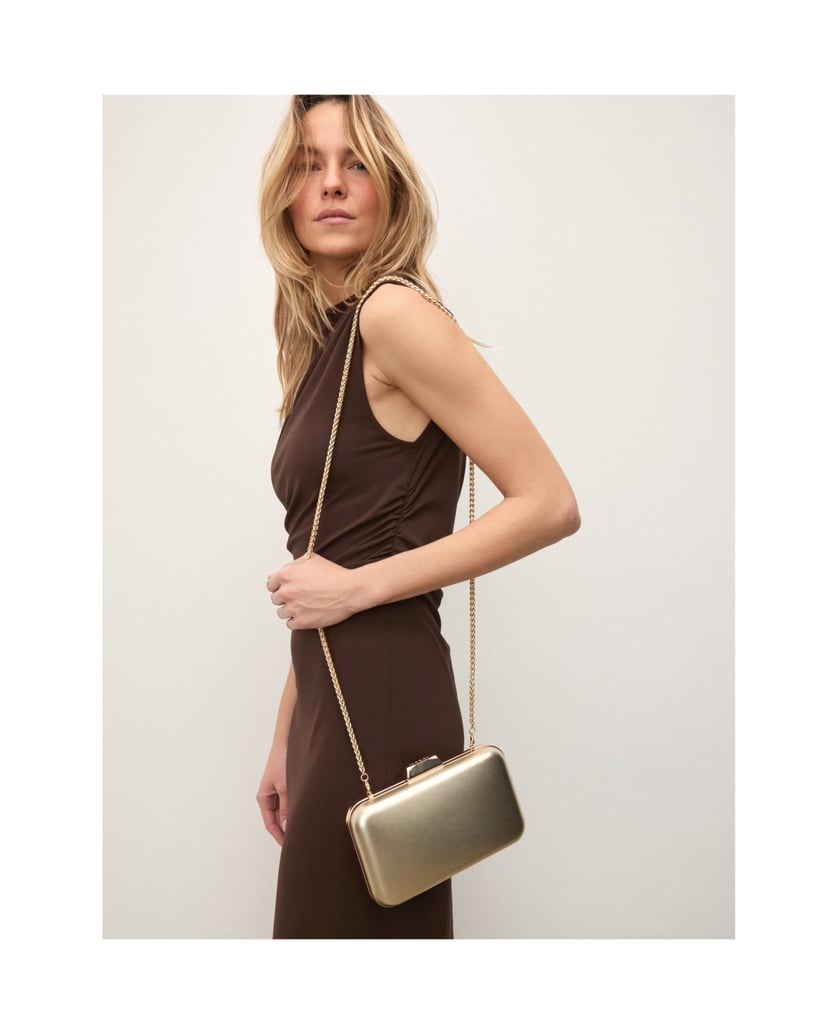 Kazar-Elegant-clutch-bag-with-detachable-chain-zlatá