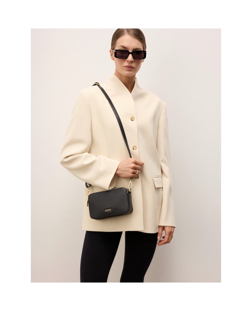 Kazar-Elegant-black-bag-with-geometric-form-čierna