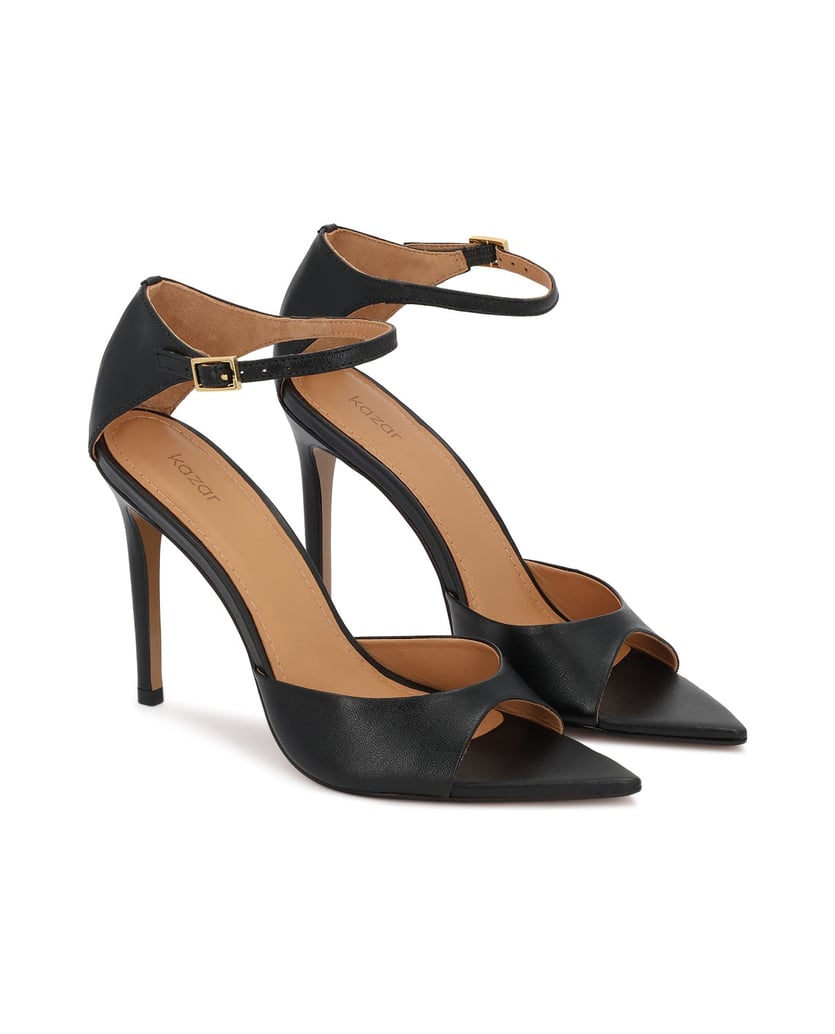 Kazar-Pumps-aus-schwarzem-Leder-in-Schwarz-mit-Gürteln-um-den-Knöchel-und-einem-stöckelschuhähnlichen-Absatz-schwarz