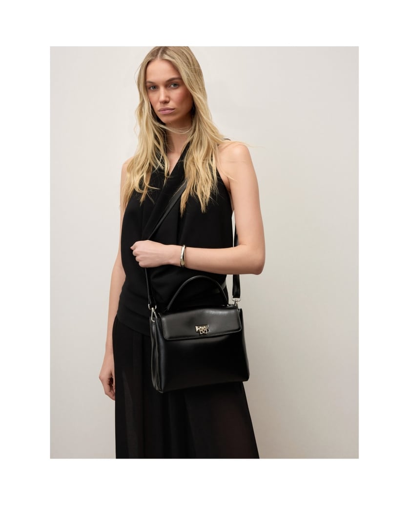 Kazar-Chest-bag-in-soft-leather-čierna