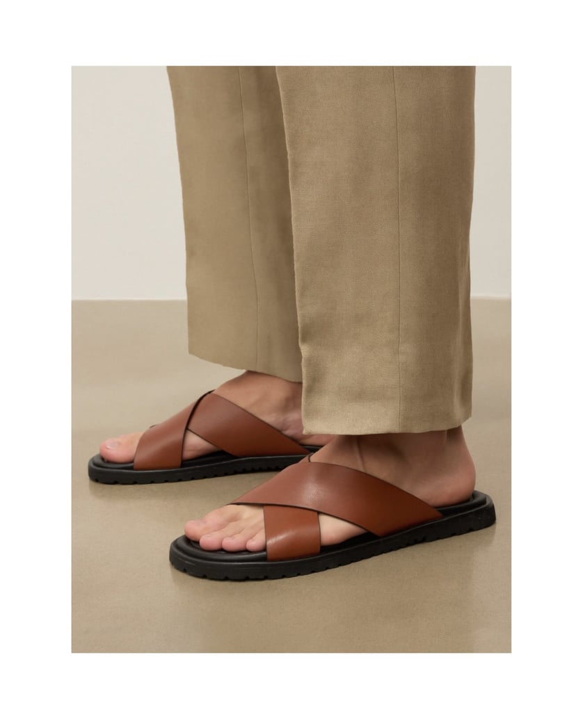 Kazar-Brown-leather-slides-with-wide-straps-hnedá