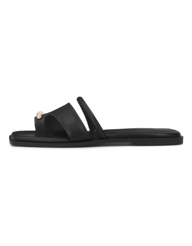 Kazar-Black-slides-with-jewelry-detail-on-the-toe-černá