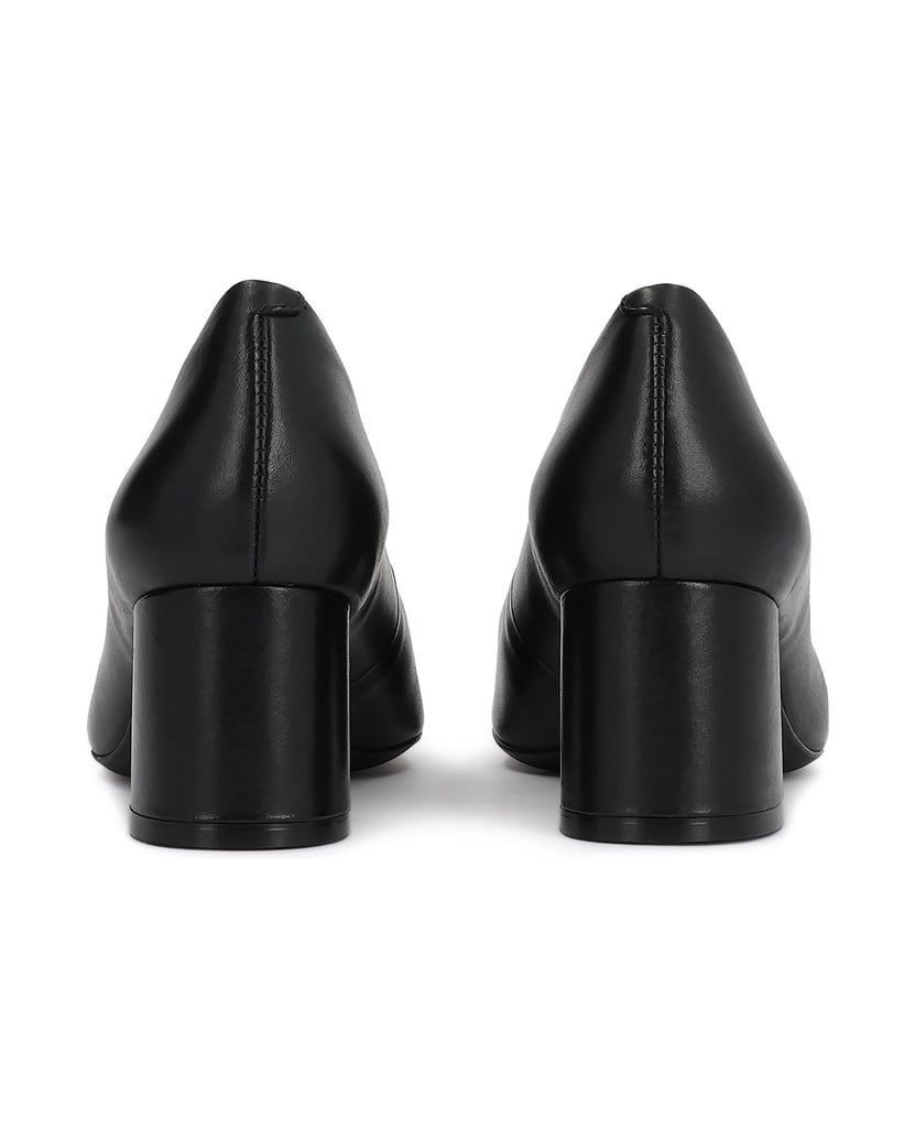 Kazar-Black-leather-pumps-on-block-with-jewelry-embellishment-černá