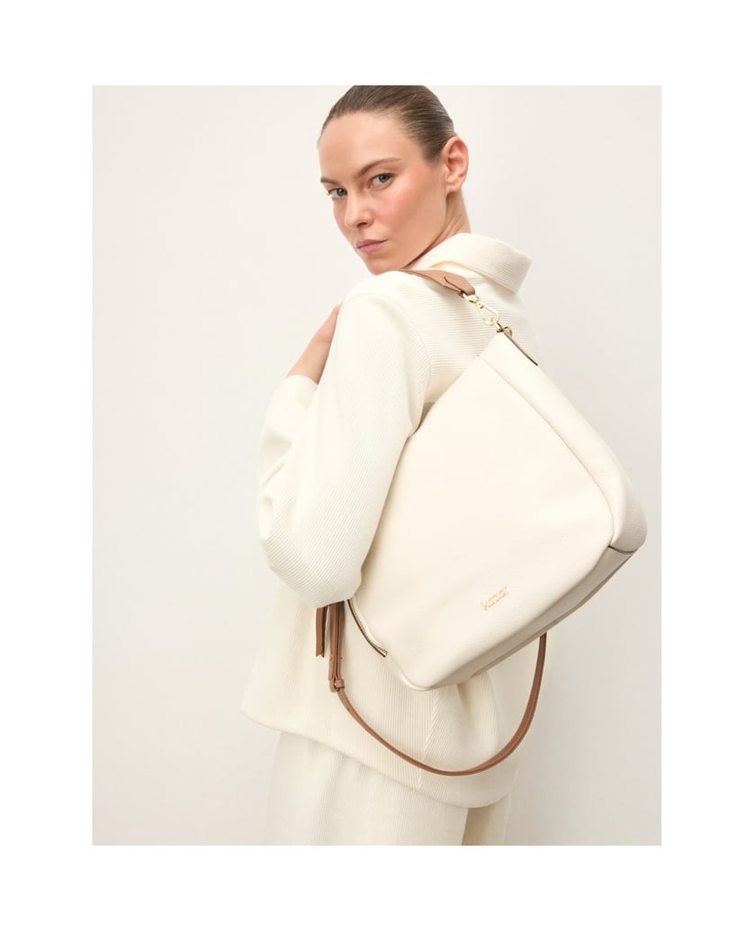 Kazar-White-leather-bags-with-contrasting-details-biela