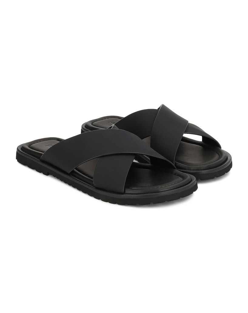 Kazar-Black-leather-slides-with-crossed-straps-černá