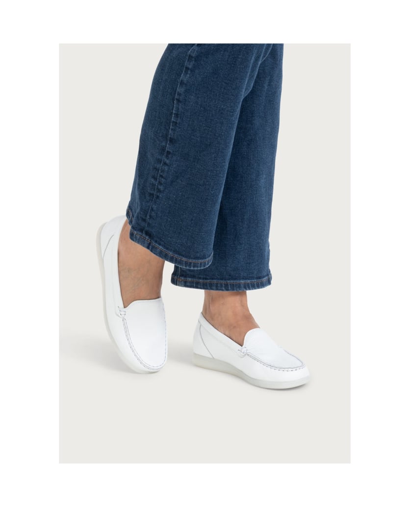 VITAFORM-Hirschleder-Slipper-weiss