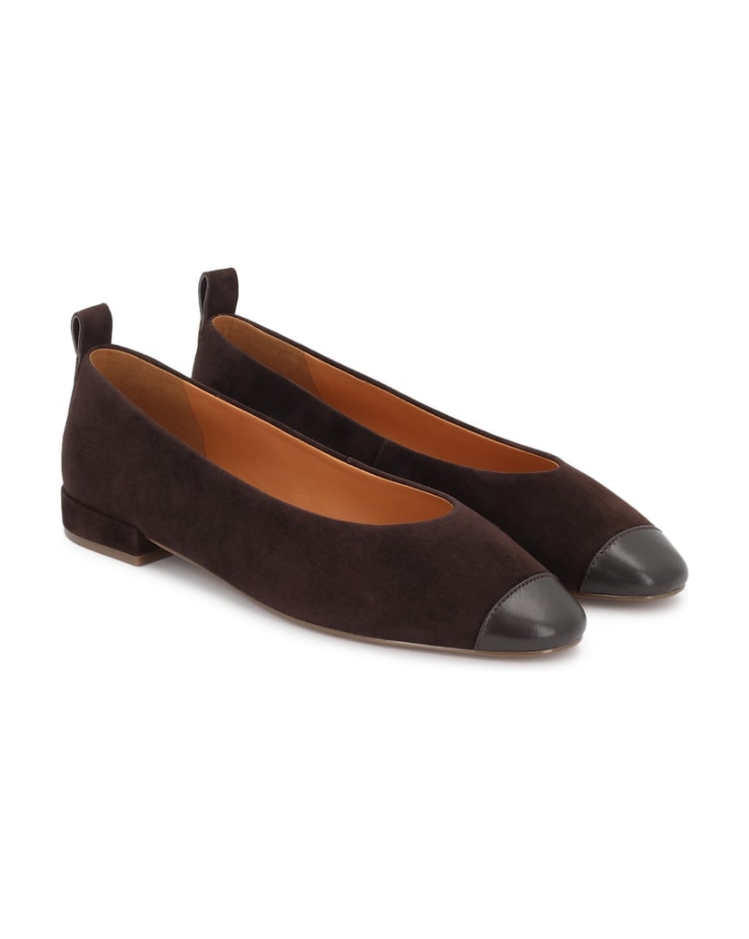 Kazar-Dark-brown-women's-suede-pumps-on-a-flat-sole-tmavá-hnedá