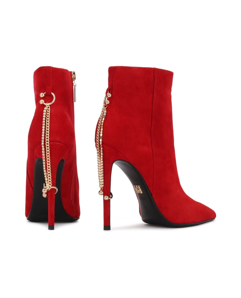 Kazar-Red-booties-with-chain-heel-červená