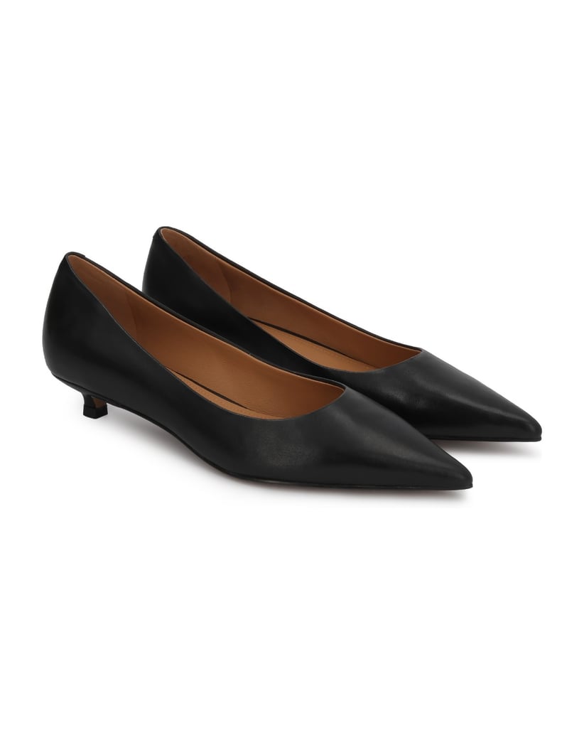 Kazar-Black-women's-pumps-with-a-low-kitten-heel-čierna