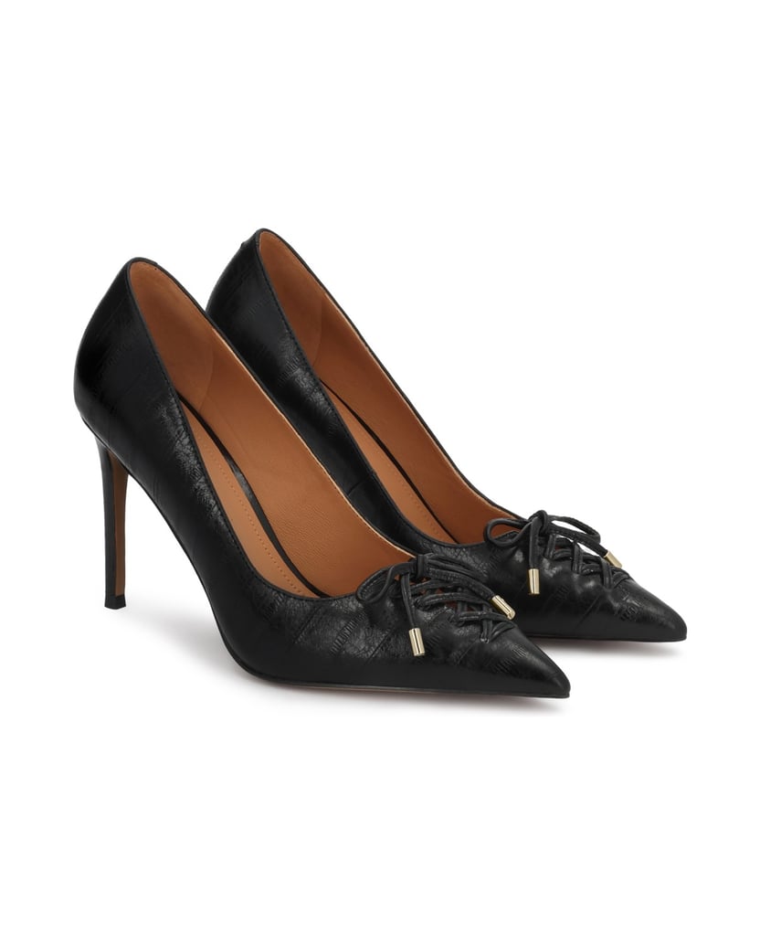 Kazar-Black-pumps-in-embossed-leather-with-a-fine-lace-up-nose-piece-čierna