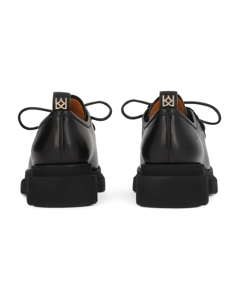 Kazar-Women's-lace-up-shoes-with-moccasin-stitching-čierna