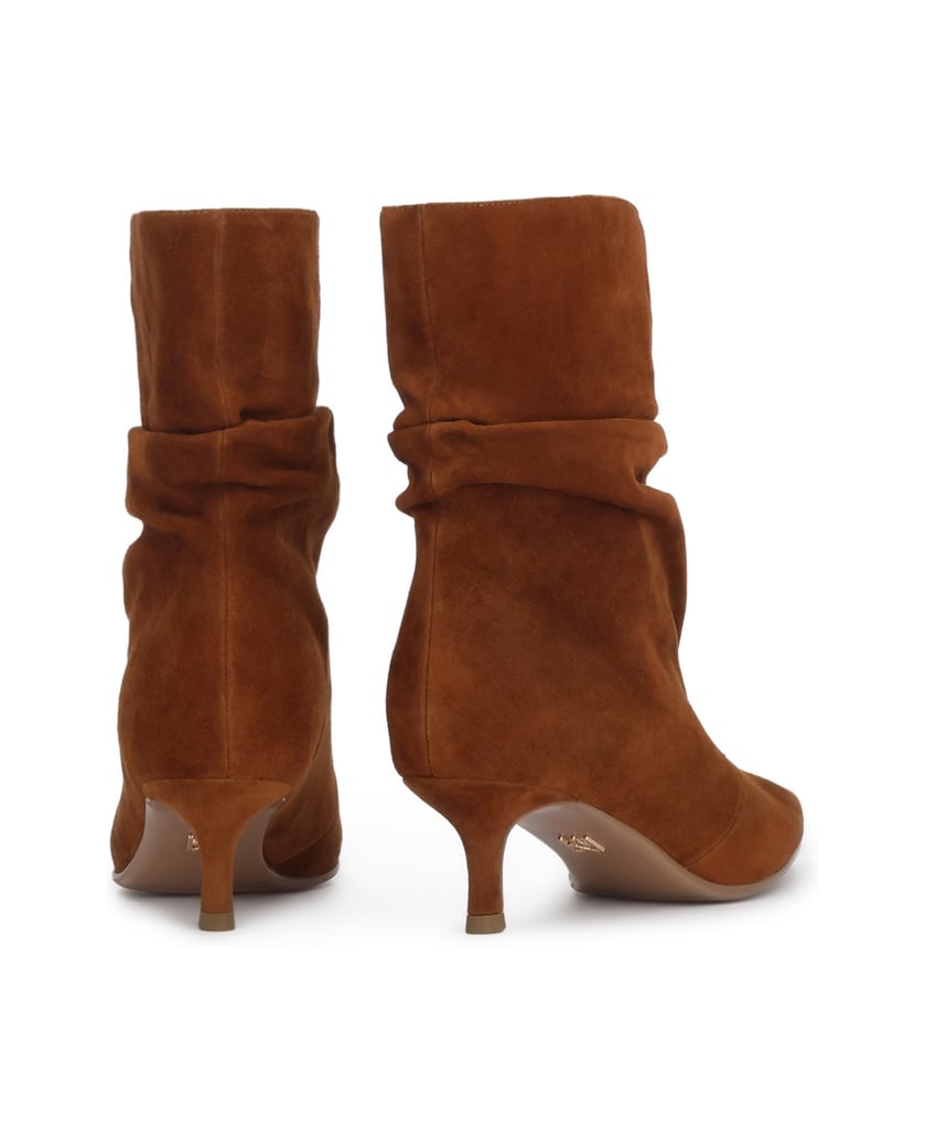 Kazar-Brown-booties-with-crinkled-upper-hnedá