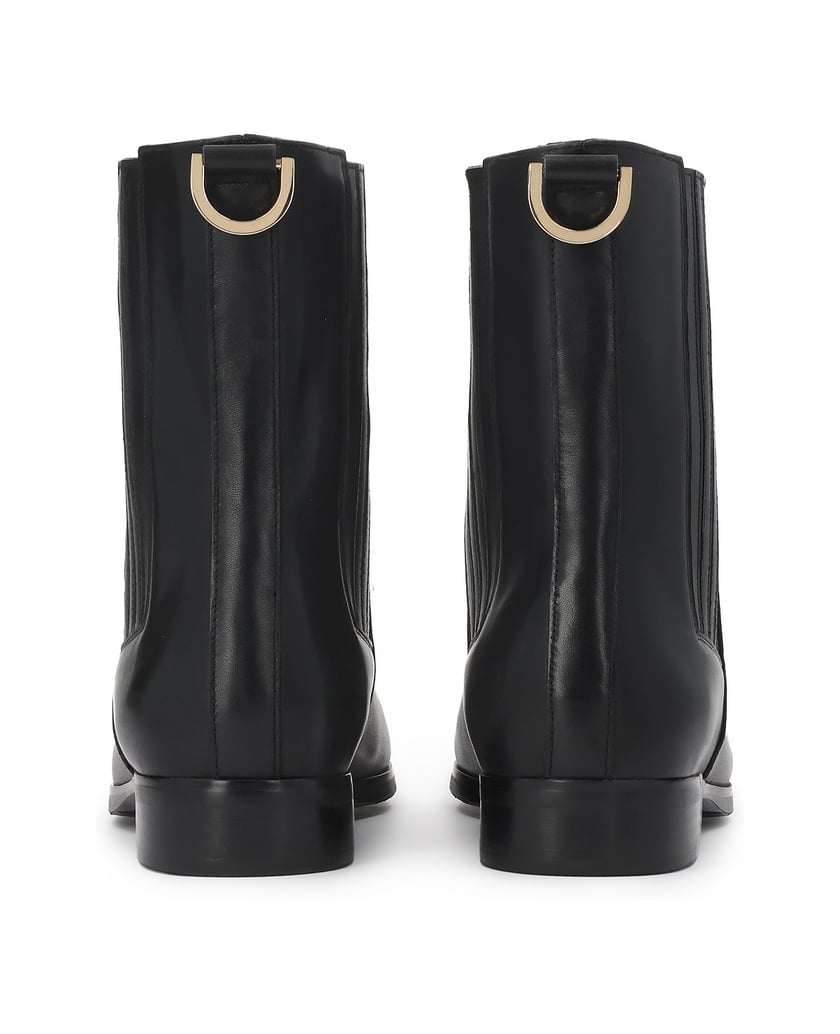 Kazar-Black-slip-on-Chelsea-boots-with-elastic-inserts-čierna