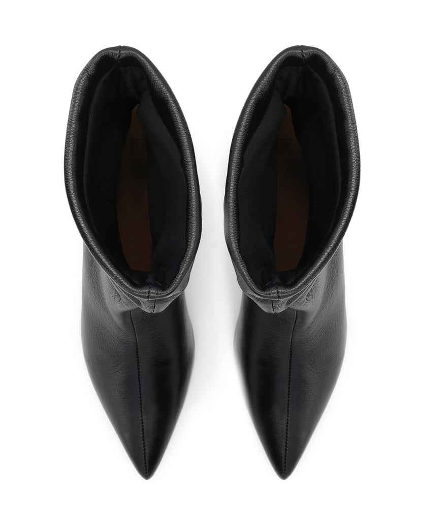 Kazar-Black-leather-booties-with-crinkled-upper-čierna