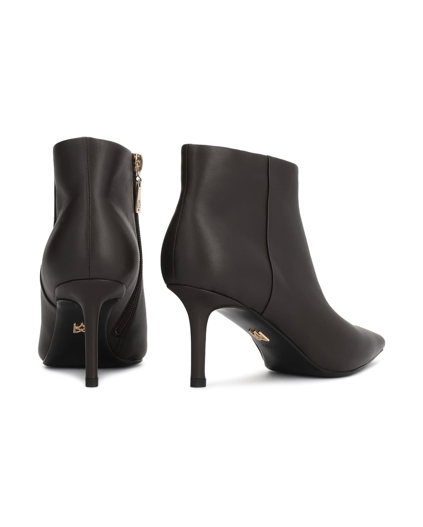 Kazar-Dark-brown-leather-booties-on-a-high-slim-heel-tmavá-hnedá