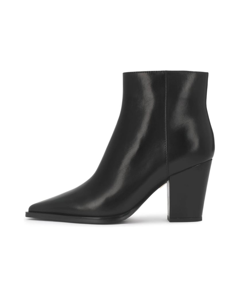 Kazar-Leather-booties-in-a-minimalist-style-čierna