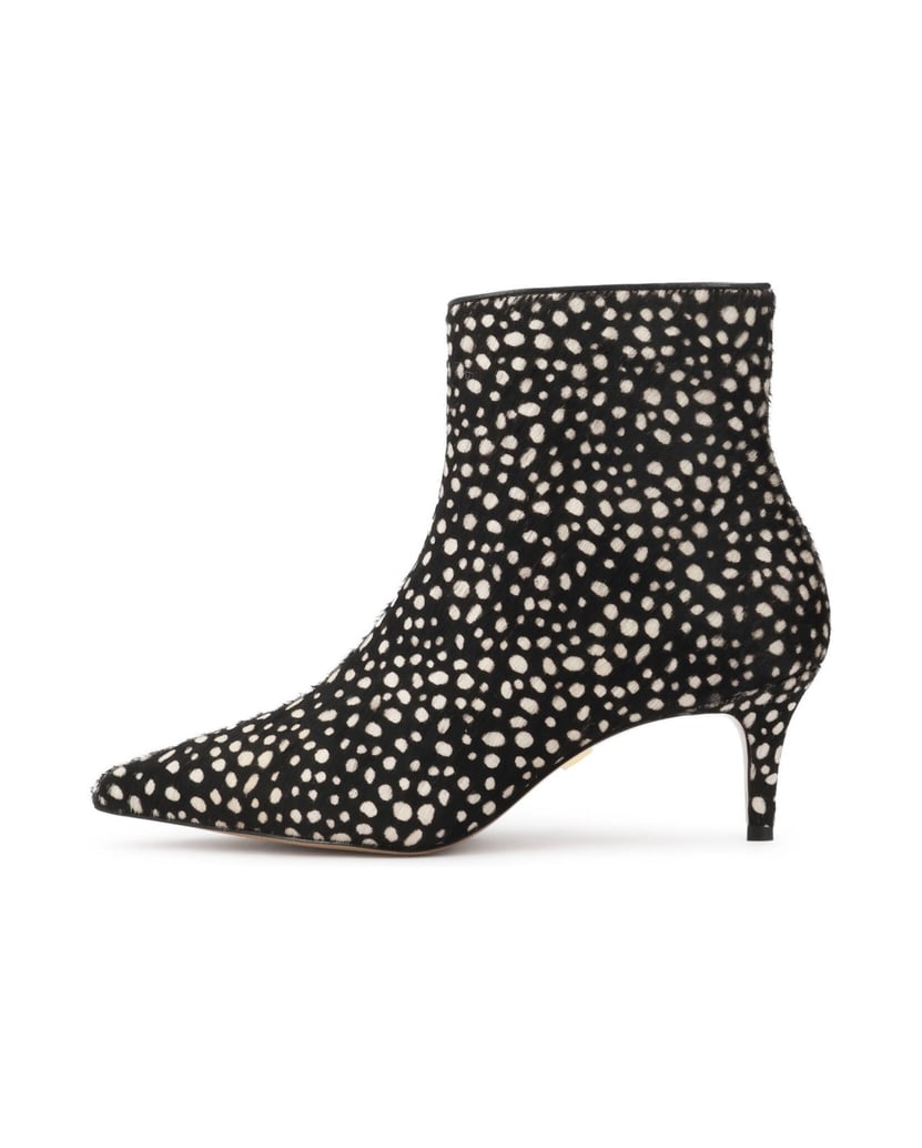 Kazar-Leather-with-natural-hair-finish-zippered-booties-with-white-polka-dots-čierna