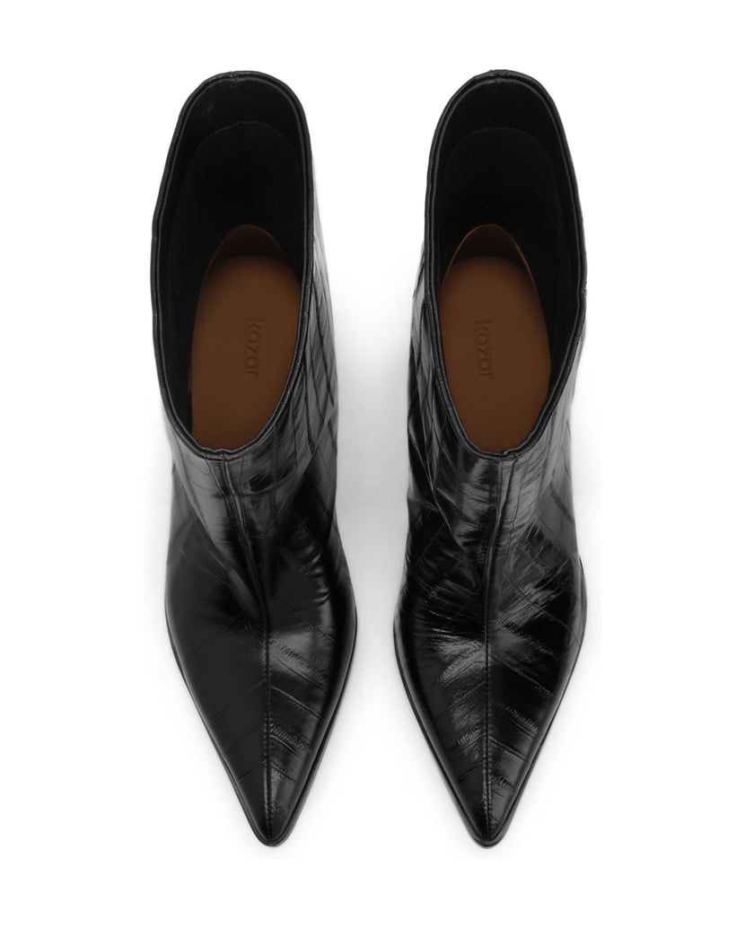 Kazar-Genuine-leather-booties-with-distinctive-texture-čierna