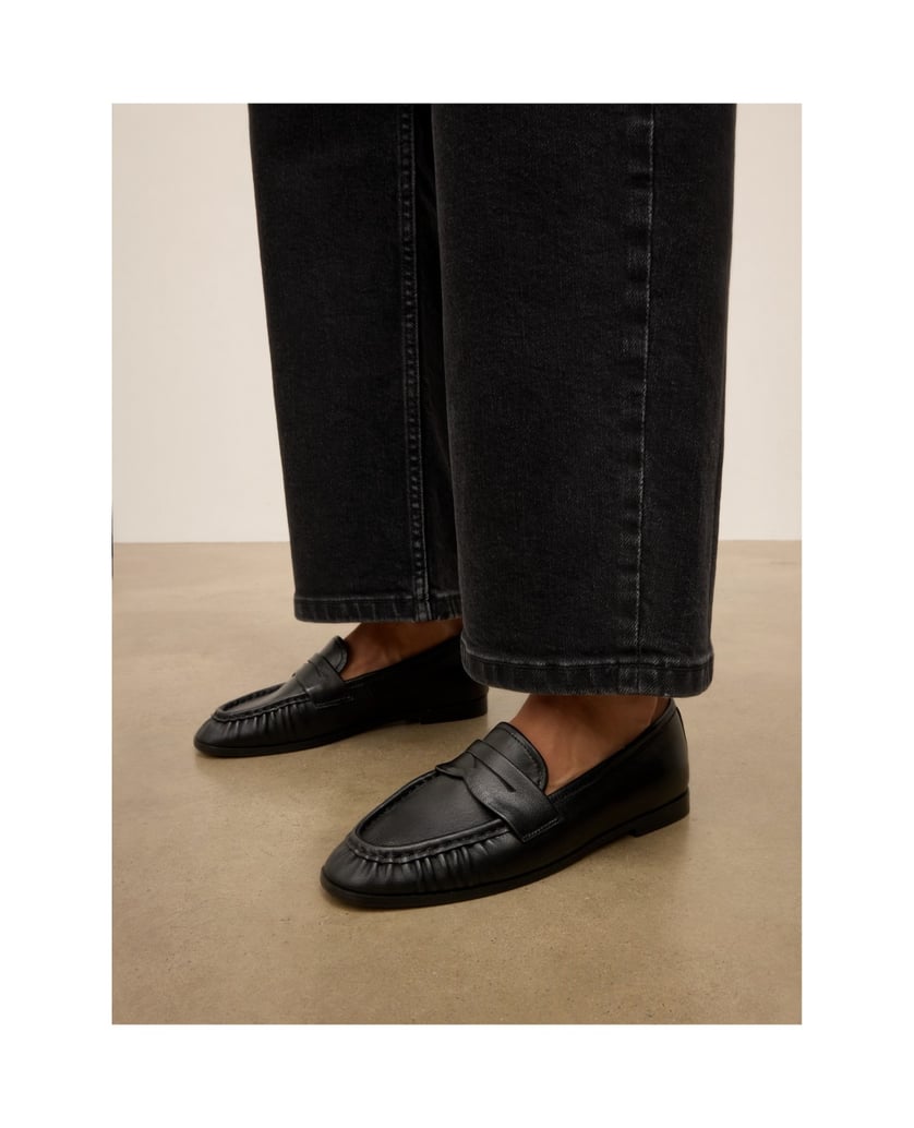 Kazar-Black-EDITIONS-leather-shoes-with-moccasin-stitching-černá