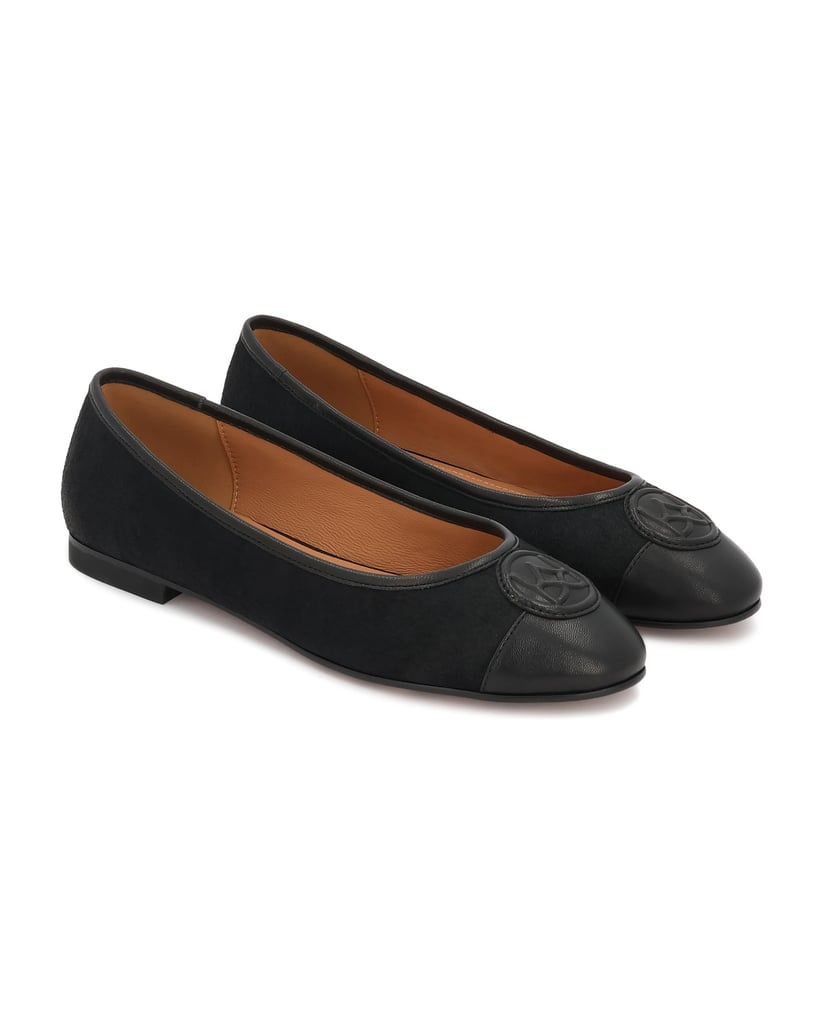 Kazar-Monogrammed-embossed-leather-ballerinas-čierna