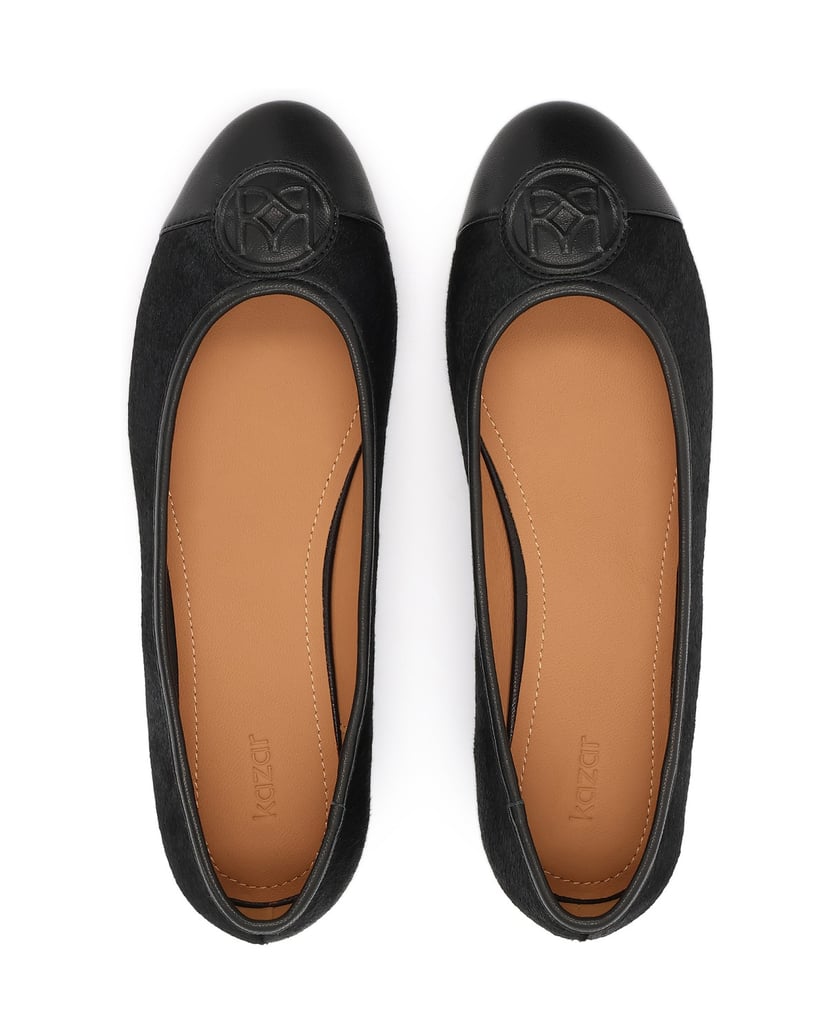 Kazar-Monogrammed-embossed-leather-ballerinas-čierna
