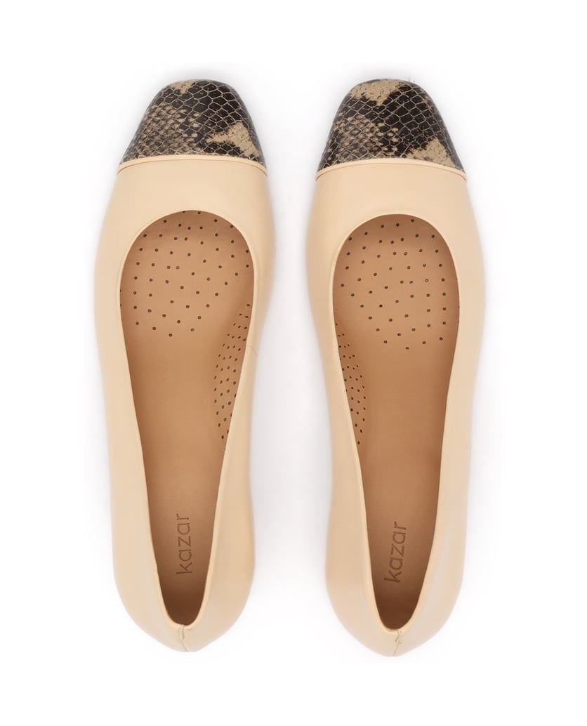 Kazar-Beige-leather-pumps-with-embossed-toecap-béžová