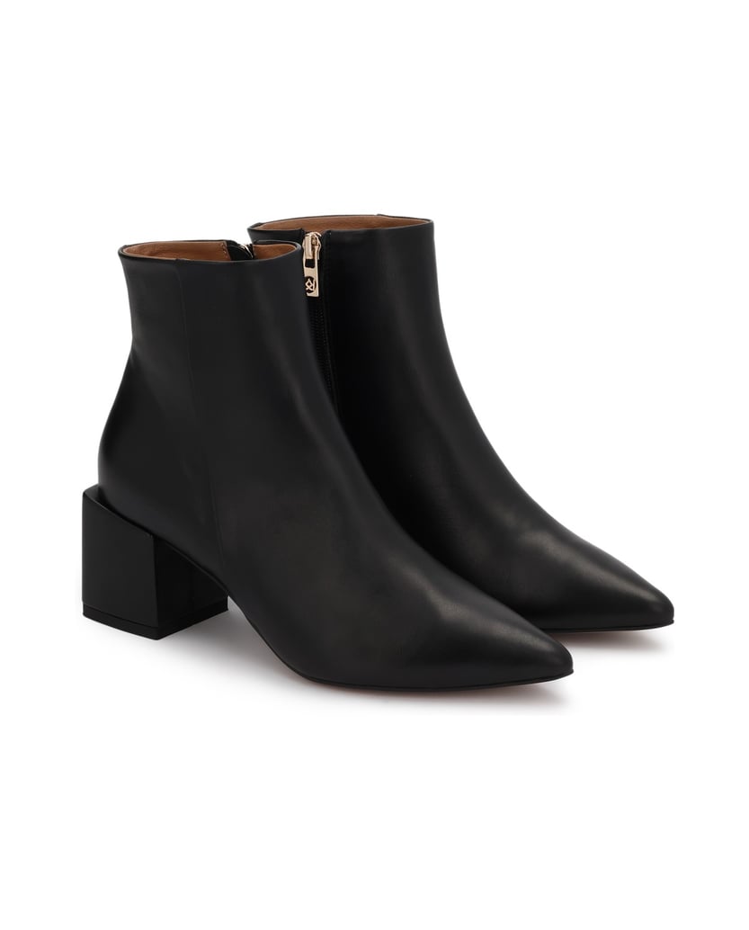 Kazar-Leather-booties-with-an-extended-heel-čierna