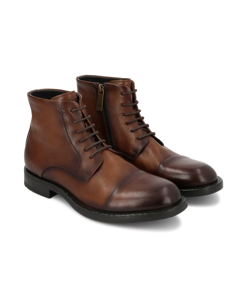 Kazar-Casual-leather-flat-ankle-boots-with-overlapping-nose-piece-hnedá