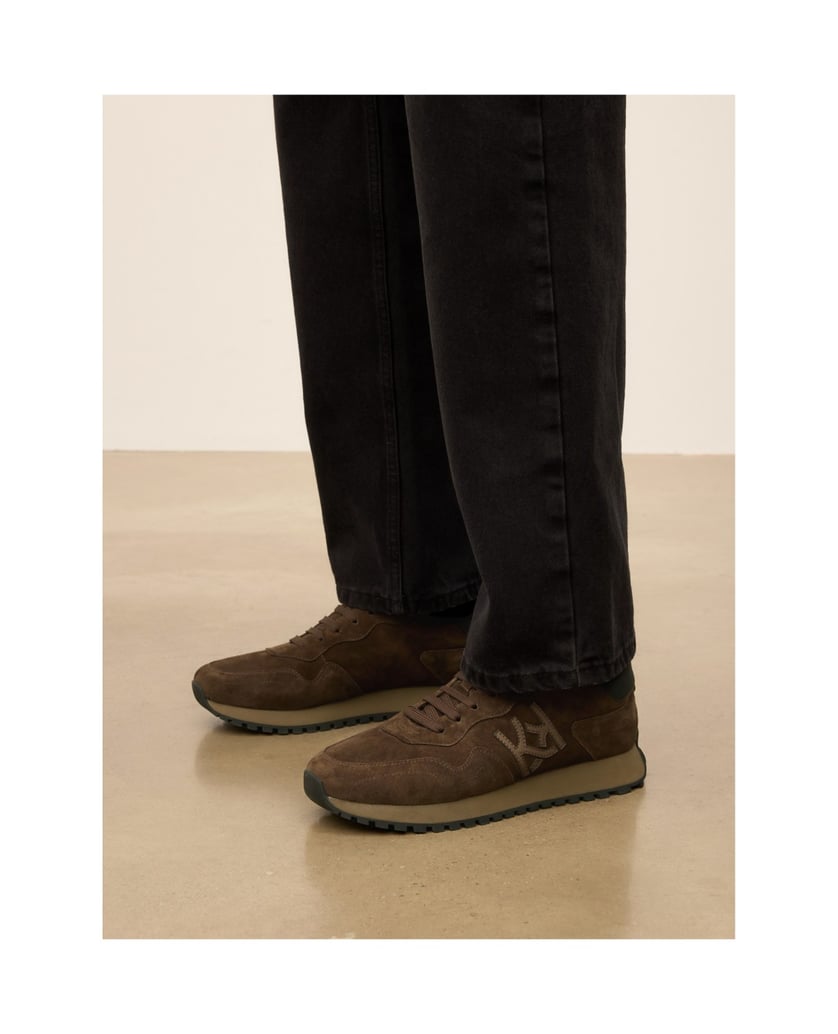 Kazar-Brown-men's-suede-sneakers-with-monogrammed-design-hnedá