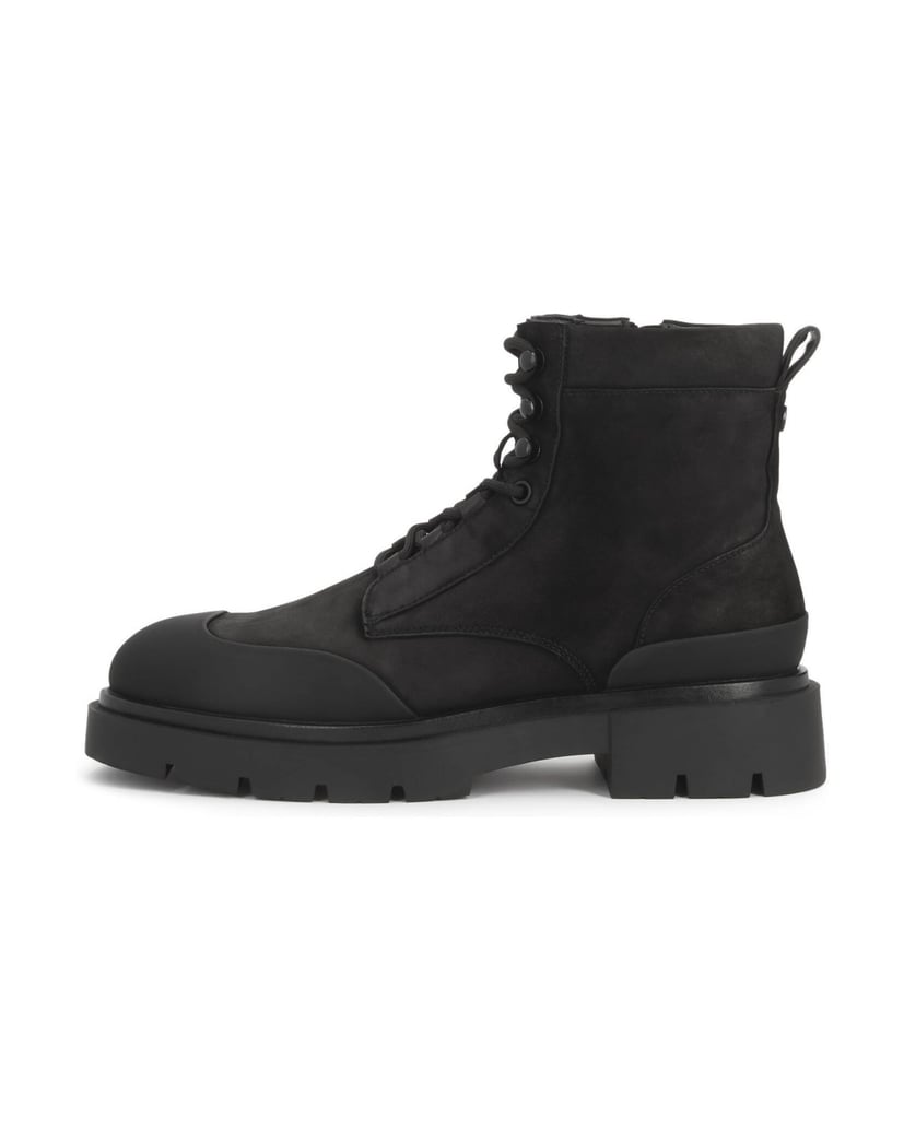 Kazar-Black-nubuck-flat-ankle-boots-with-rubberized-toes-čierna