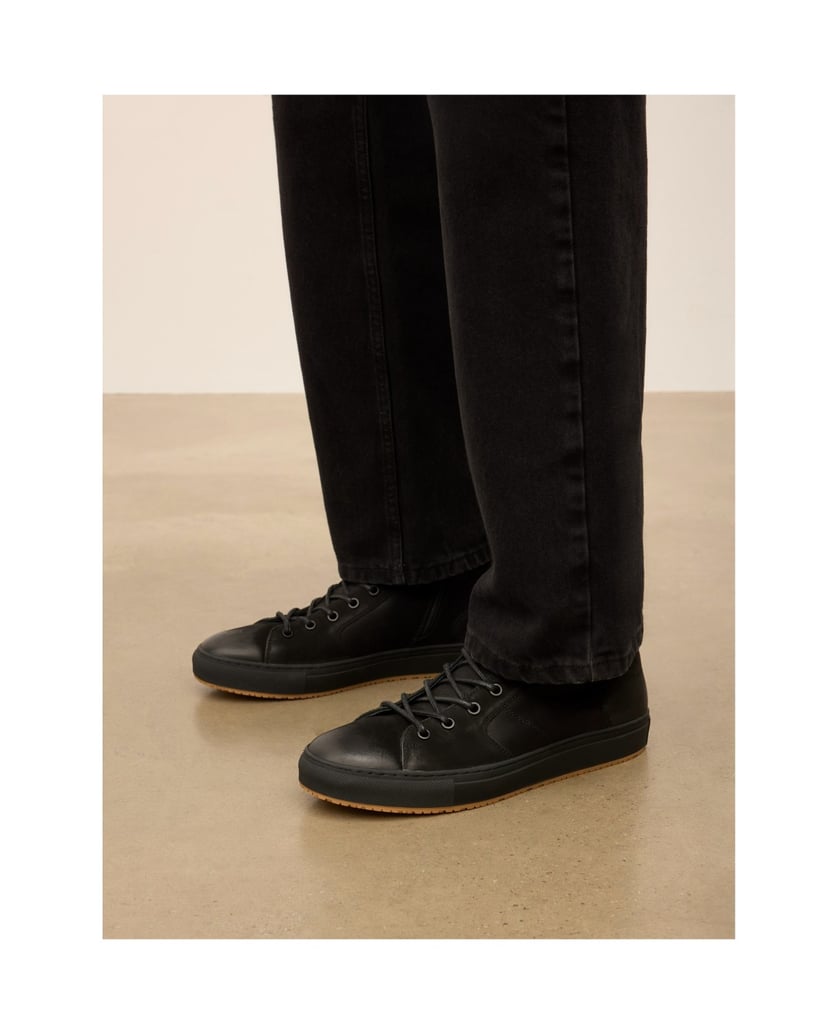 Kazar-Black-sneakers-with-high-nubuck-and-fabric-upper-čierna