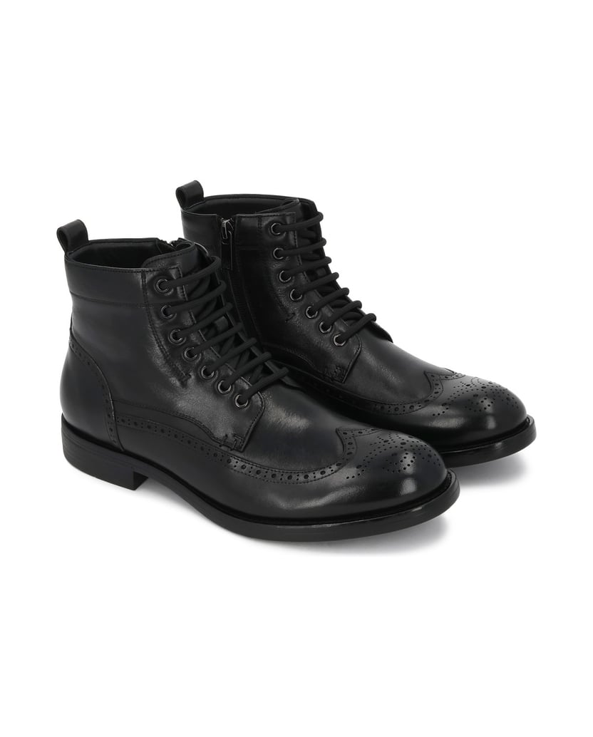 Kazar-Flat-ankle-boots-in-a-timeless-design-čierna