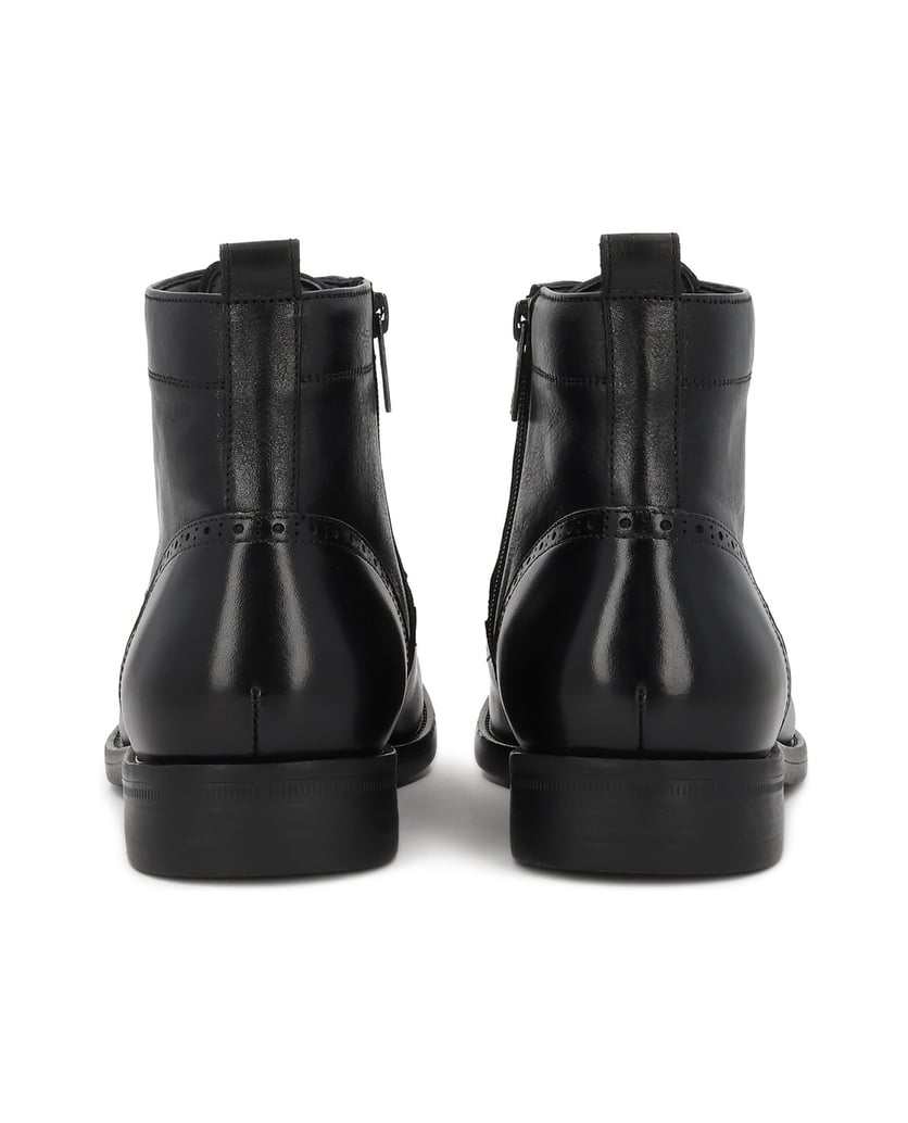 Kazar-Flat-ankle-boots-in-a-timeless-design-čierna