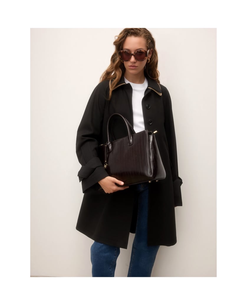 Kazar-Elegant-women's-embossed-leather-bag-tmavá-hnedá