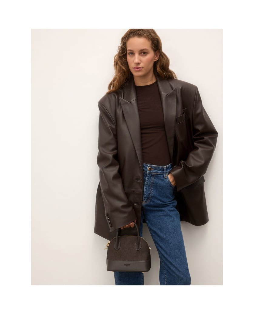 Kazar-Rigid-top-handle-bag-for-the-hand-and-on-the-arm-tmavá-hnedá