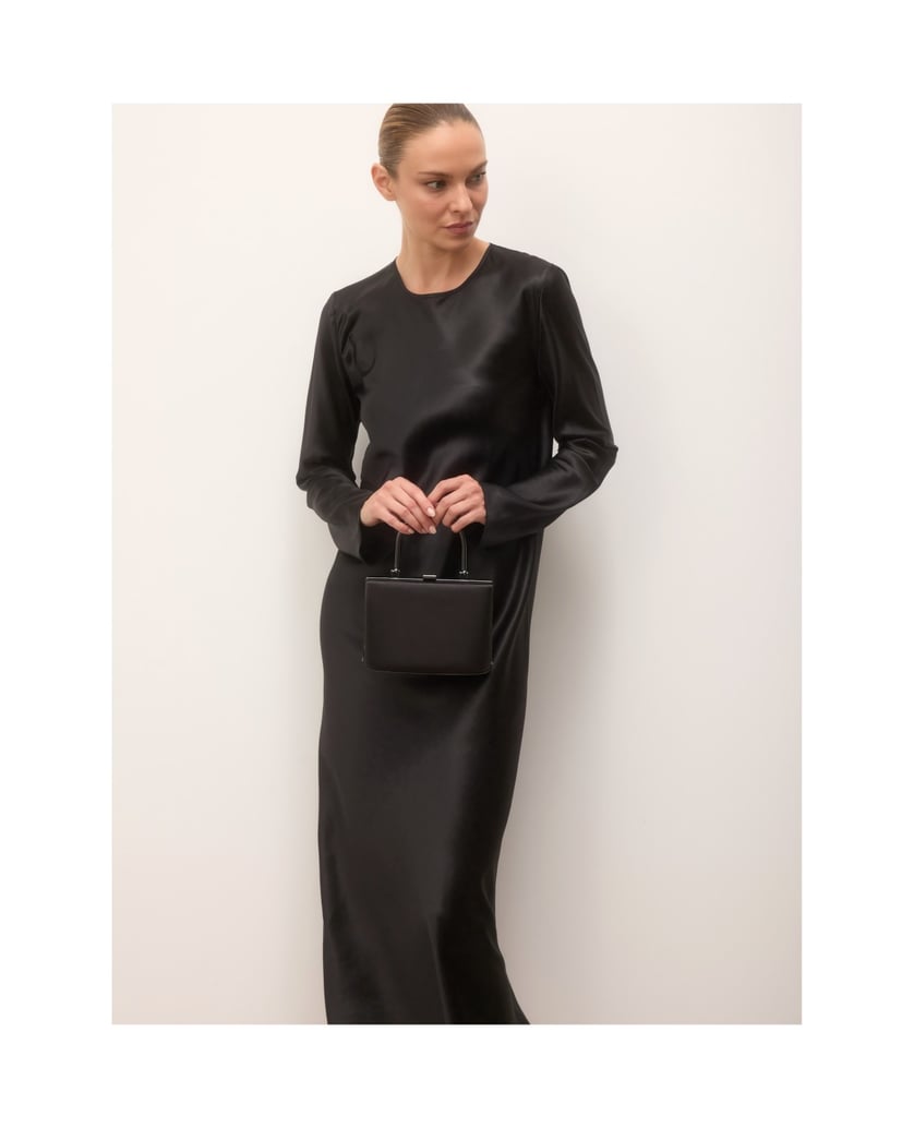Kazar-Black-rigid-form-clutches-with-handle-černá