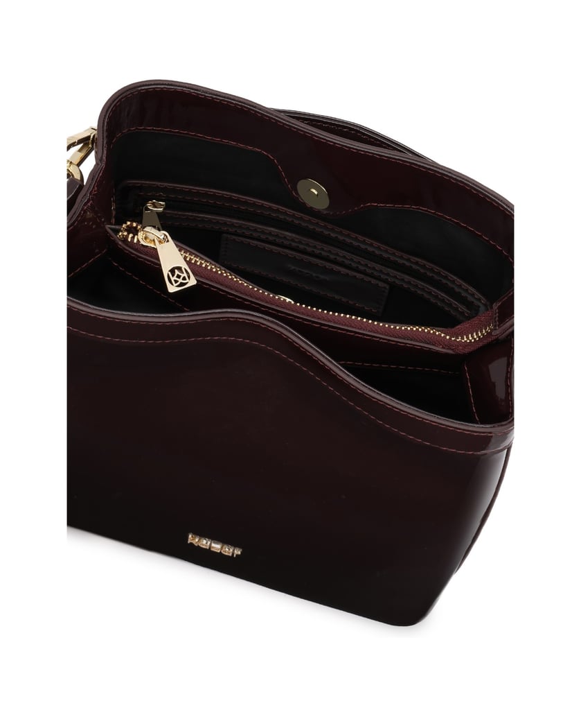 Kazar-Maroon-lacquered-bag-with-detachable-strap-and-handle-červená