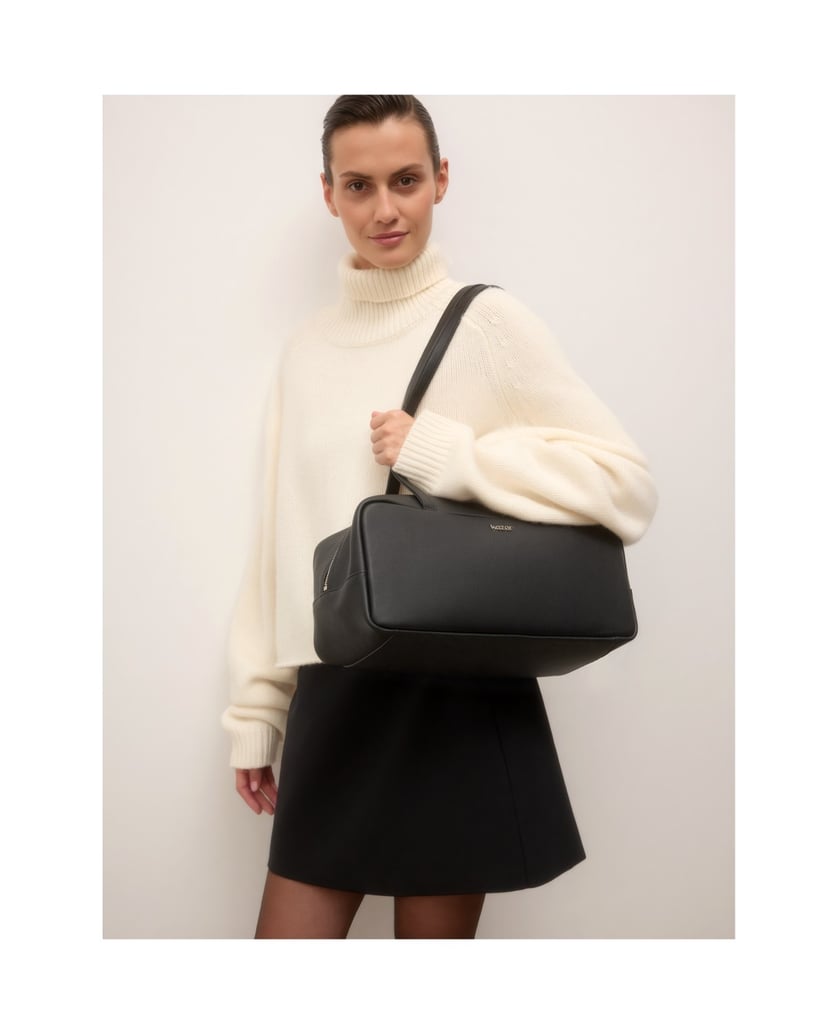 Kazar-Black-leather-shoulder-bag-černá