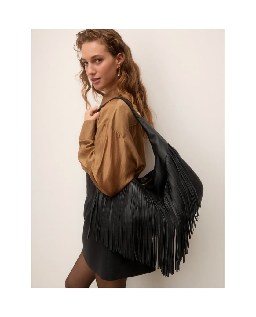 Kazar-Large-black-leather-bag-with-tassels-čierna