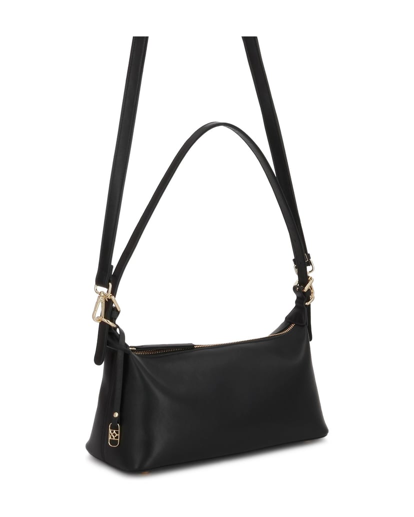 Kazar-Black-shoulderbag-with-an-oblong-line-čierna