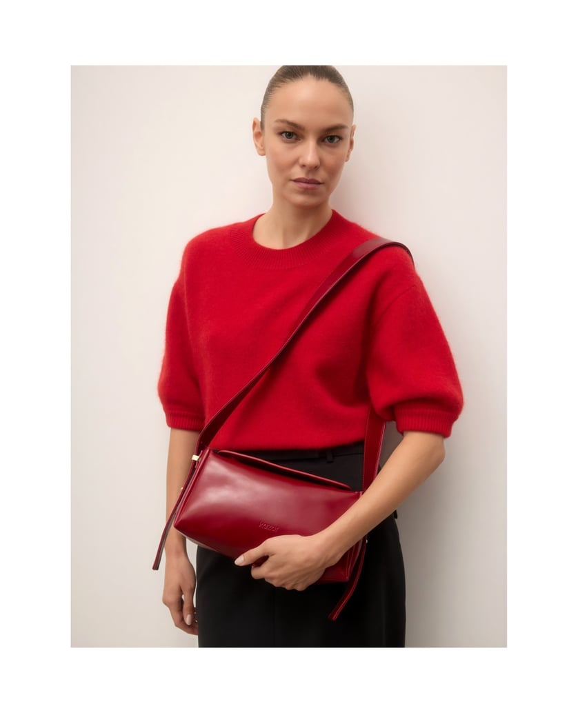 Kazar-Red-leather-shoulder-bag-with-wide-belt-červená