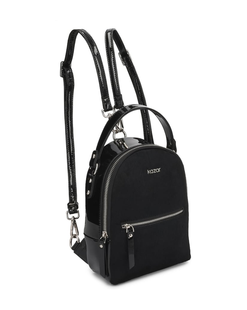 Kazar-Black-backpack-in-patent-leather-and-leather-with-natural-hair-finish-čierna