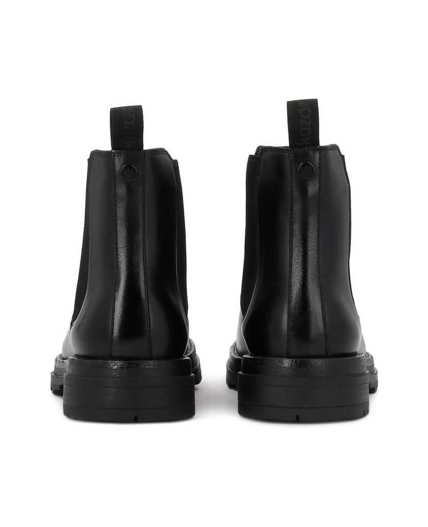 Kazar-Black-leather-boots-on-a-treaded-sole-čierna